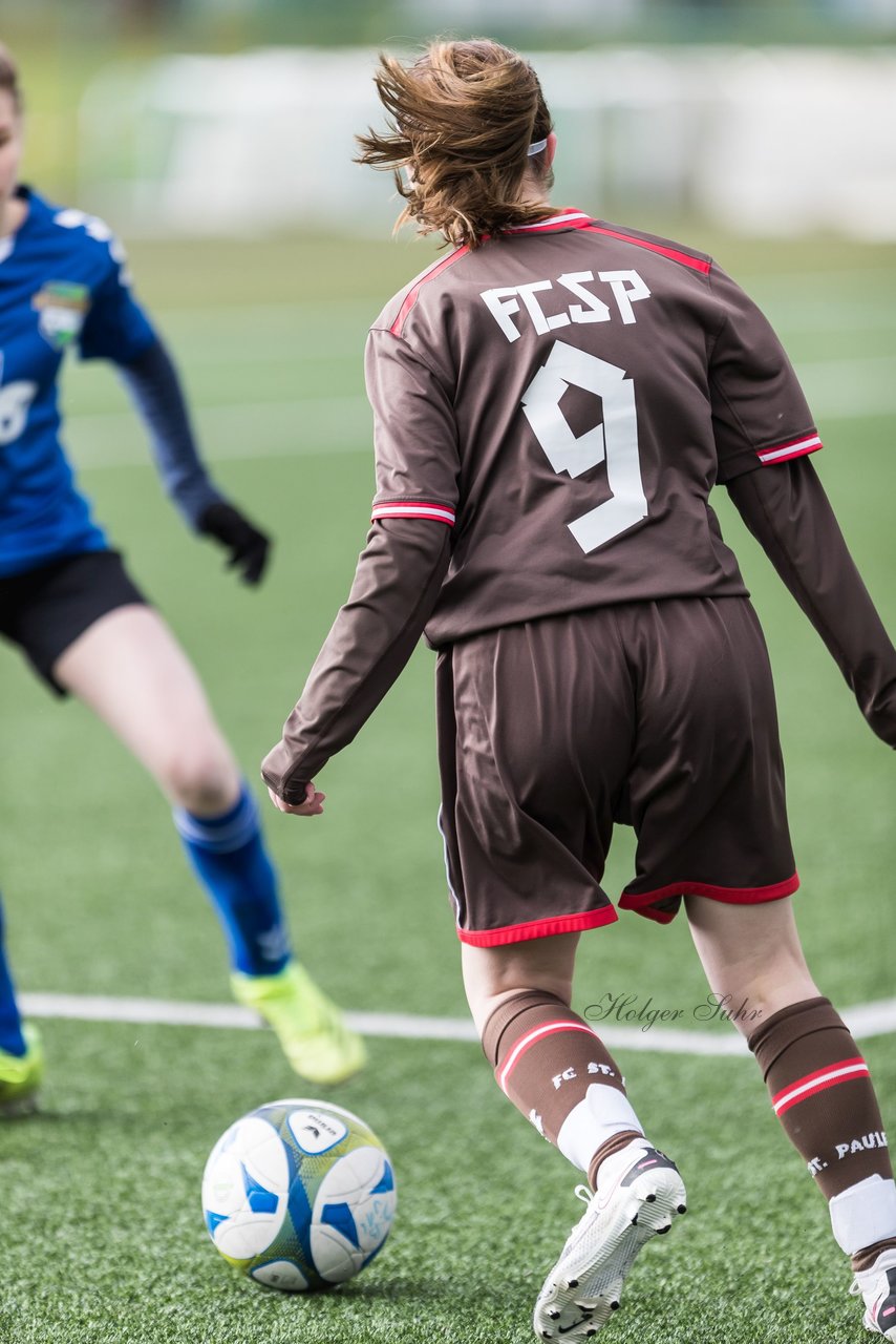 Bild 130 - wBJ Turnier HSV - St. Pauli - B.Moenchengladbach - Alst.Langenhorn